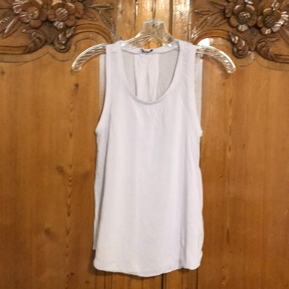 Splendid Sleeveless Loose Fitting Athletic Top